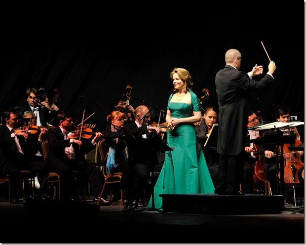 Renée Fleming with the Russian National Orchestra at Mizner Park on Saturday night. (Photo by Sherry Ferrante) 