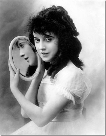 Silent film star Mabel Normand (1892-1930).