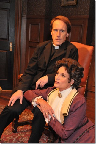 John Leonard Thompson and Kim Cozort in Candida.