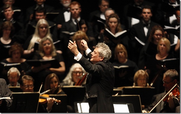 Bruno Aprea conducts the Verdi Requiem on Sunday.