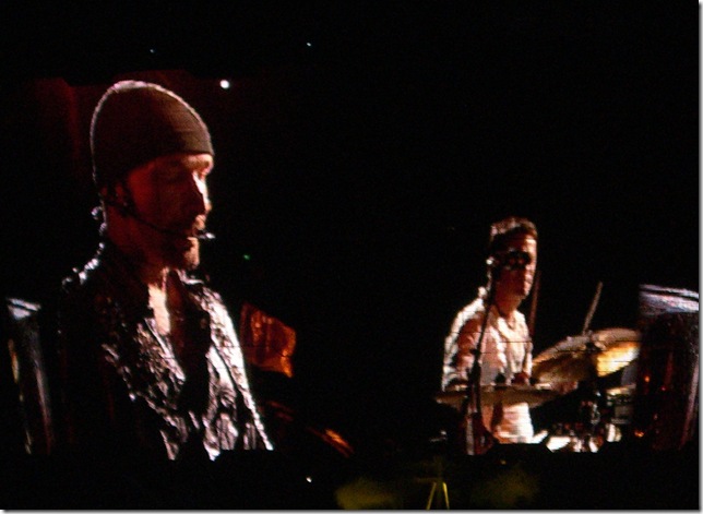 The Edge and Larry Mullen, on the big screen. (Photo by Gretel Sarmiento)