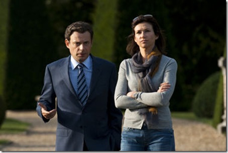 Denis Podalydés as Nicolas Sarkozy and Florence Pernel as Cécilia Sarkozy in 