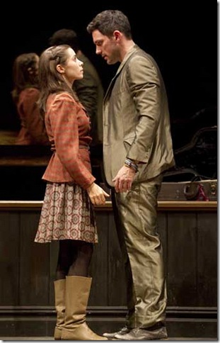 Cristin Milioti and Steve Kazee in Once. (Photo by Joan Marcus)