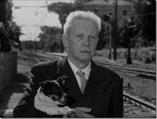 Carlo Battisti (with Napoleone as Flike) in Umberto D. (1952)