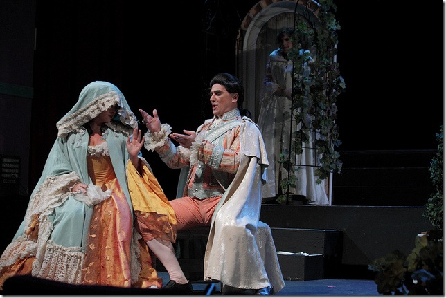 Twyla Robinson and Marian Pop in Le Nozze di Figaro. (Photo by David Whitfield)