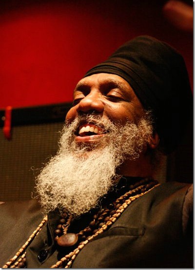 Dr. Lonnie Smith. (Photo by Benedict Smith)