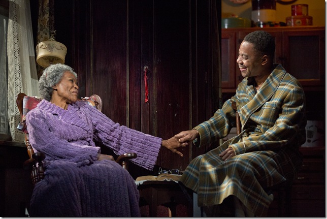Cicely Tyson and Cuba Gooding Jr. in The Trip to Bountiful. (Photo by Joan Marcus)