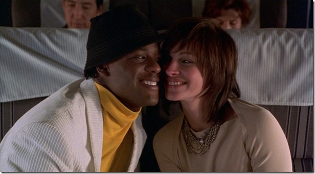 Blair Underwood and Julia Roberts in Full Frontal (2002).