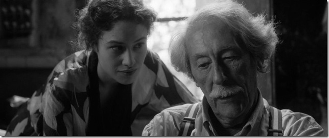 Aida Folch and Jean Rochefort in The Artist and the Model.
