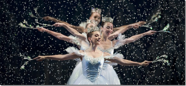 Ashley Knox and Miami City Ballet dancers in MCB’s production of The Nutcracker. (Photo by Alexandre Dufaur)