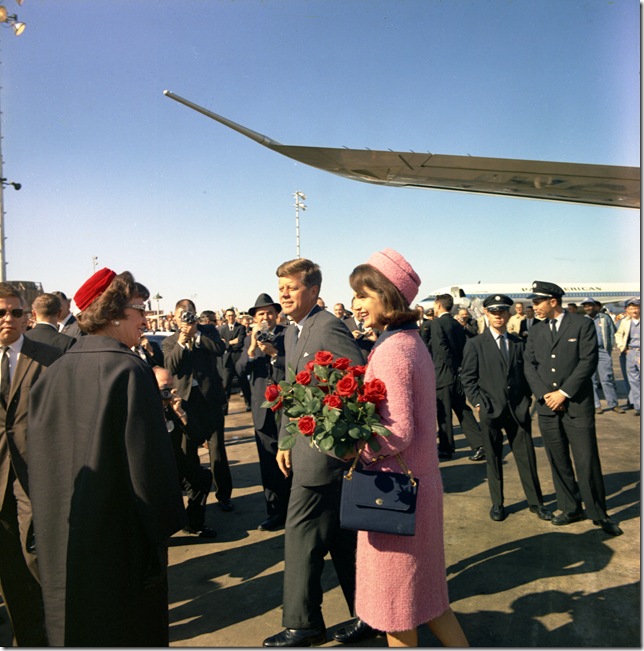 President John F. Kennedy and his wife Jacqueline arrive at Love Field in Dallas on Nov. 22, 1963. (Cecil Stoughton / White House photograph / John F. Kennedy Presidential Library and Museum, Boston)