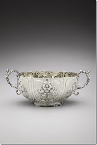 Brandywine bowl (c. 1700), by Benjamin Wynkoop. 