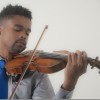 Violinist Johnson brings the blues — successfully — into his parlor