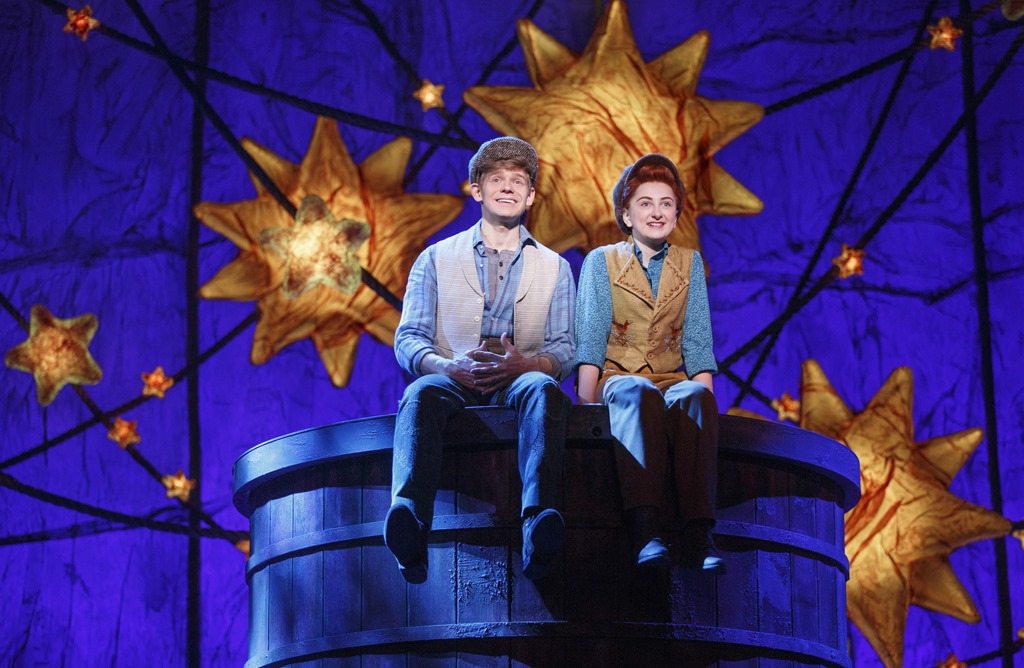Andrew-Keenan-Bolger-as-Jesse-Tuck-and-Sarah-Charles-Lewis-as-Winnie-Foster-in-TUCK-EVERLASTING-