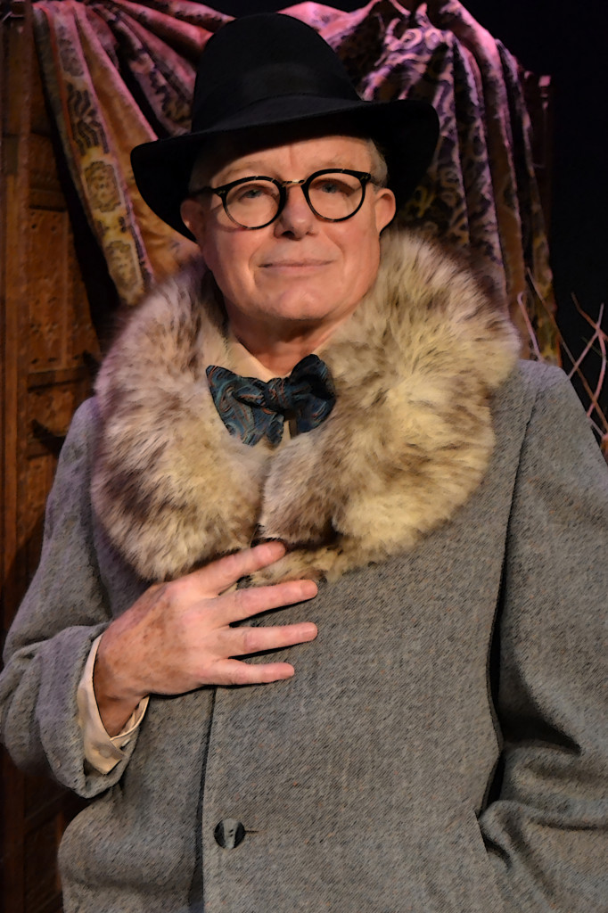 Rob Donohoe as Truman Capote in Tru. (Photo by Samantha Mighdoll)