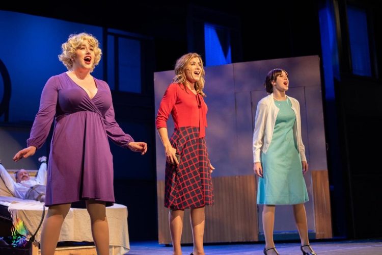 LW Playhouse’s ‘9 to 5’ a bright revival of workplace classic