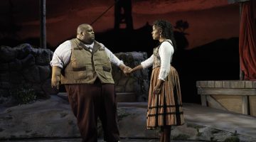 FGO reinvigorates, expands ‘Pagliacci’ in gripping production
