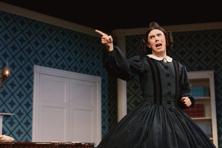 Postcard from Broadway No. 4: Mary Todd Lincoln, played for (some) laughs